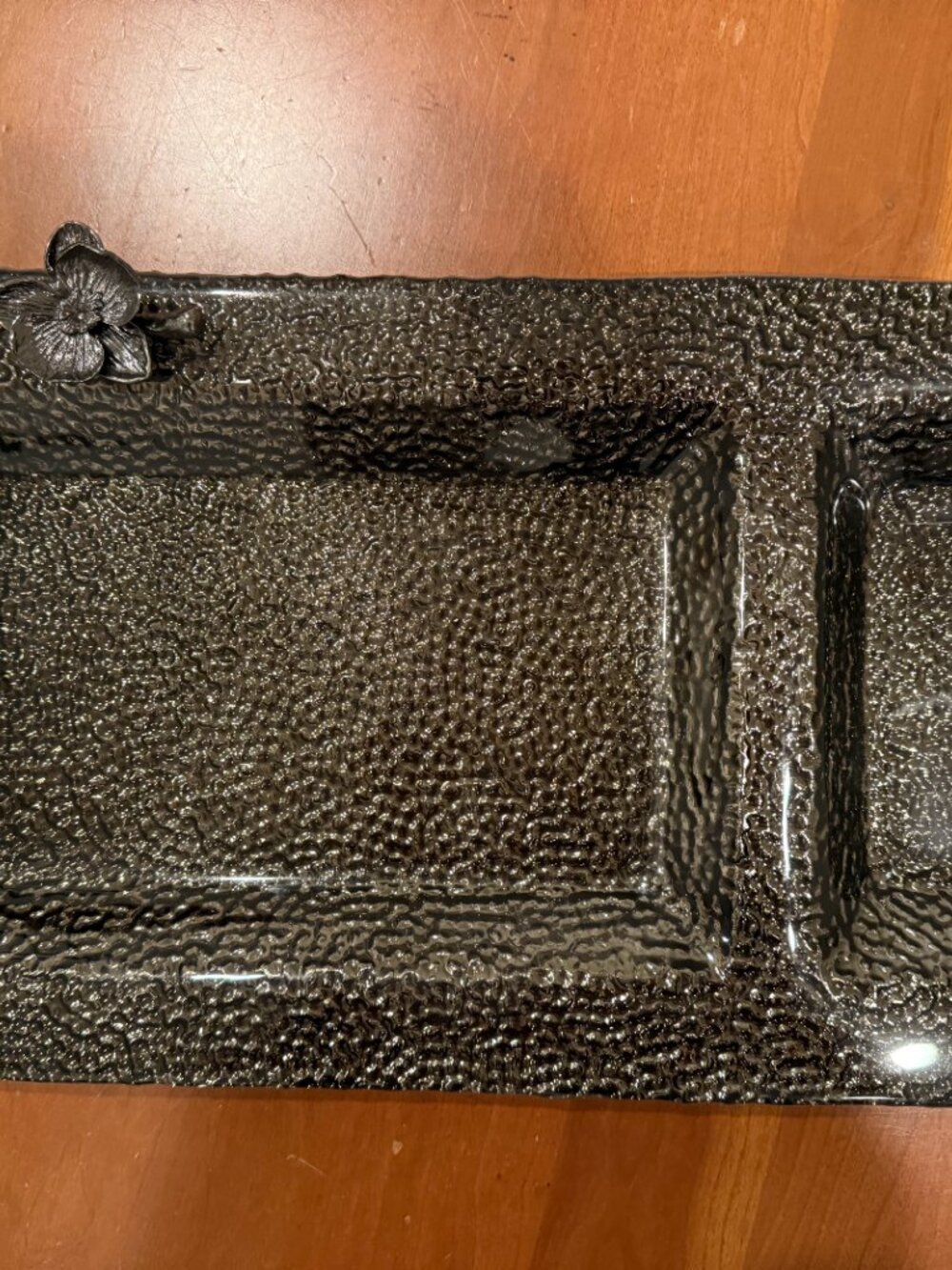 LIMITED EDITION MICHAEL ARAM BLACK ORCHID CHIP AND DIP SERVING PLATTER